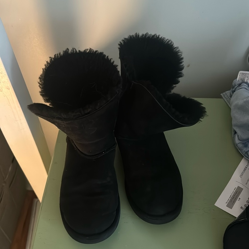 Women’s jewel Uggs